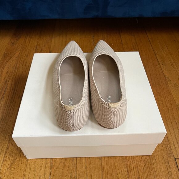 Vivaia Pointed-Toe Ballet Flats (Aria 5°), Almond, US Size 7-7.5 - Picture 7 of 8